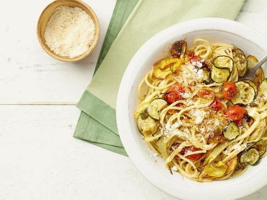 Photo of Spaghetti with Zucchini and Tomatoes