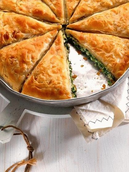 Photo of Spanakopit (Greek spinach pie)