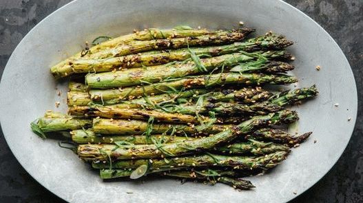 Grilled Asparagus Photo