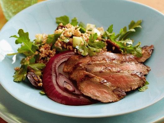 Photo Steak with Tabou Salad