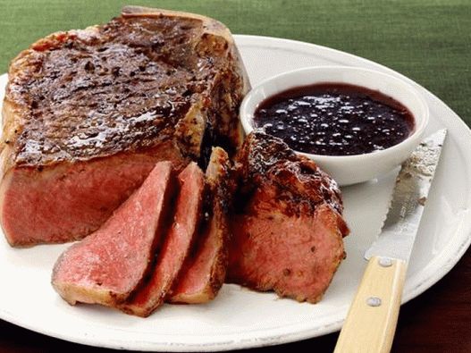 Photo Steak with red wine and shallot sauce