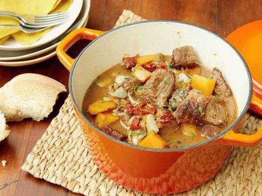 Photo Stew from beef and nutmeg pumpkin