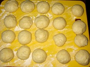 Dumpling soup