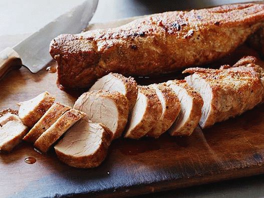 Photo Pork tenderloin in the oven with chipotle pepper sauce
