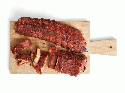 Photo BBQ pork ribs with a fragrant crust