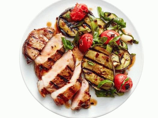 Photo Grilled Pork and Ratatouille