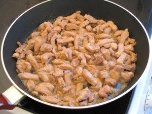 Pork with sesame seeds