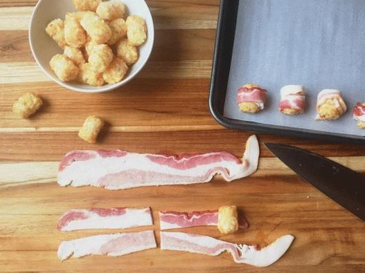Put the appetizer on the sheet seam down