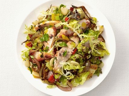 Photo Warm Chicken and Bean Salad