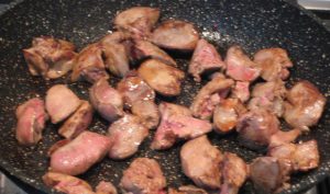 Warm liver salad