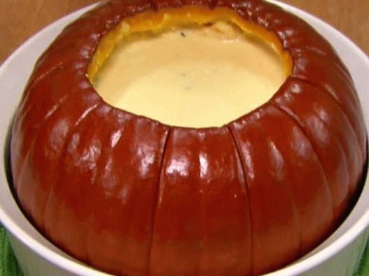 Photo Pumpkin puree in pumpkin