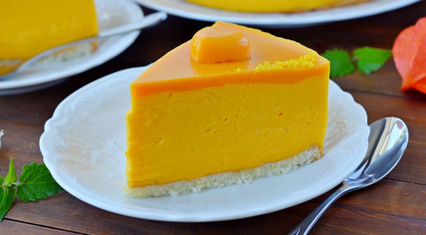 Pumpkin Mousse Cake