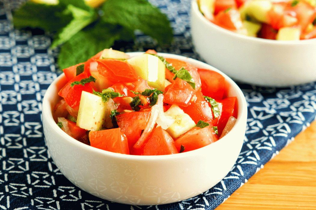 Turkish tomato salad