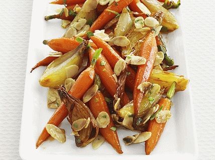 Photo Braised carrots with glazed shallots