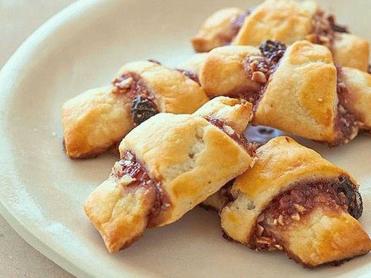 Photo Curd bagels with raspberry jam