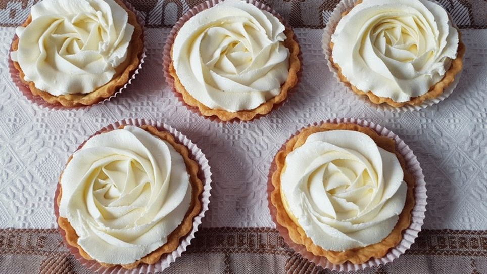 Curd cream