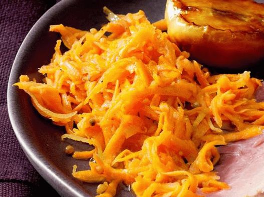 Photo Grated carrots