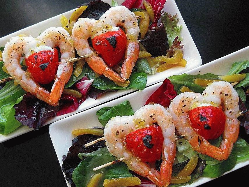 Twin Hearts Shrimp Salad 1000