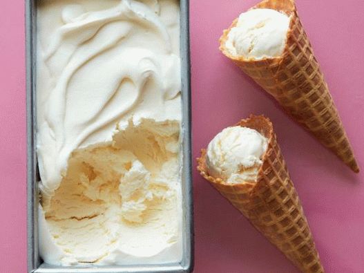 Photo Vanilla ice cream without ice cream