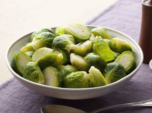 Photo Boiled Brussels sprouts - a basic recipe