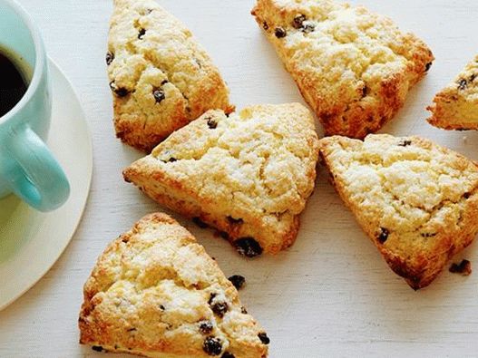 Creamy Rocks with Raisins