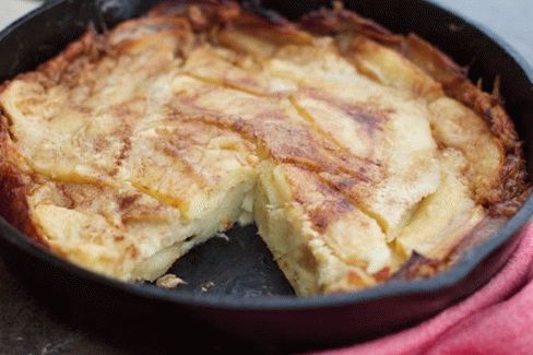 Photo Air Pancakes with apples