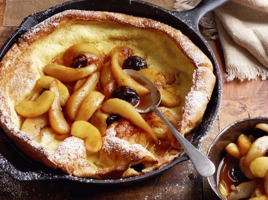 Photo Air Pancake with Apple and Pear Compote
