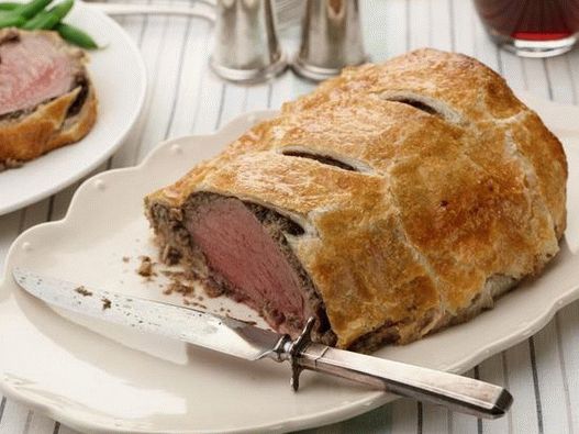 Photo of the dish - Beef Wellington with mushrooms