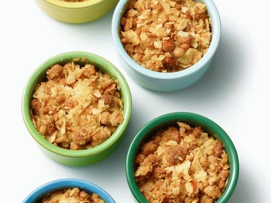 Photo Apple-cranberry crisp with potato chips