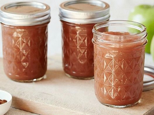 Photo Apple jam in a slow cooker