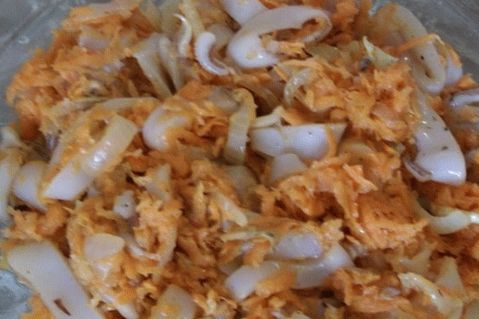 Squid and vegetable snack