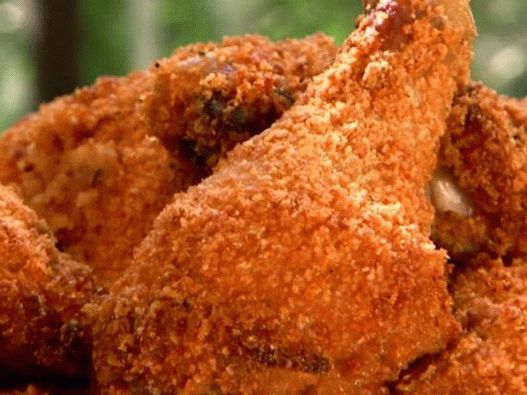 Photo Baked chicken in buttermilk marinade