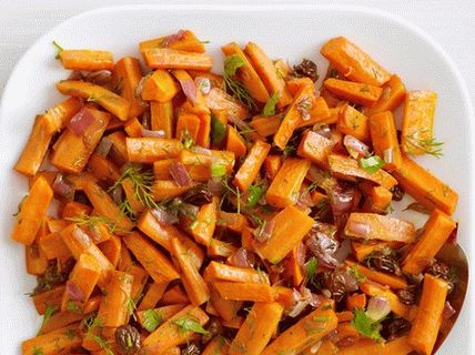 Photo Baked Carrots with Walnuts