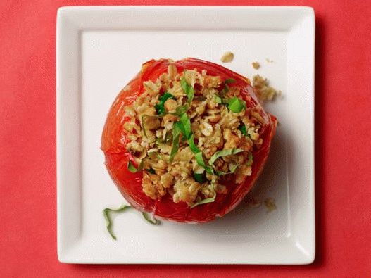 Photo Baked Tomatoes with Cheese and Oatmeal