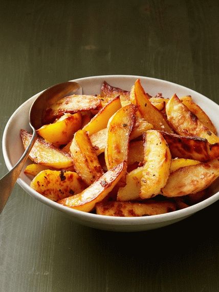 Photo Baked Potato in Sage Oil