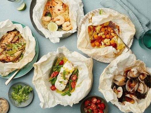 Photo Healthy dishes baked in parchment, 5 recipes
