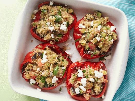 Stuffed peppers stuffed with quinoa and eggplant
