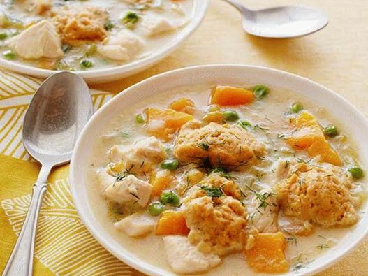 Chicken in a light broth with dill and dumplings