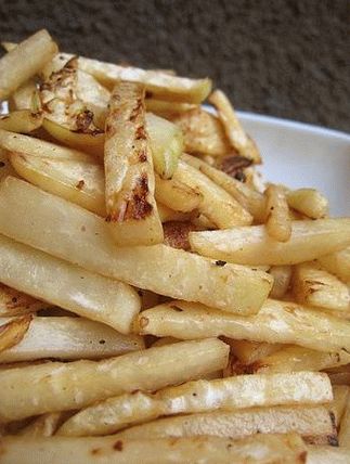 Photo of fried kohlrabi with watercress