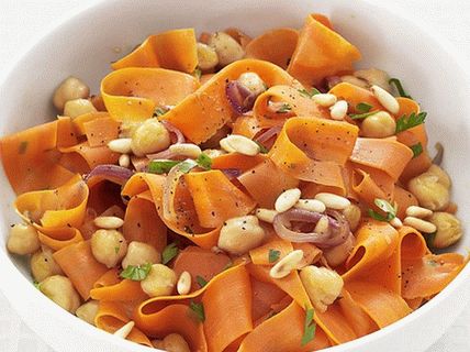 Photo Roasted Carrots, Chickpeas and Pine Nuts