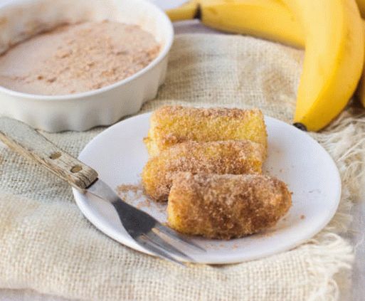 Photo of fried breaded bananas