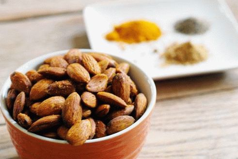 Photo of Roasted Almonds with Curry