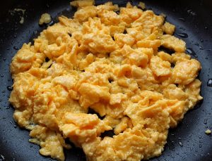Fried rice with eggs