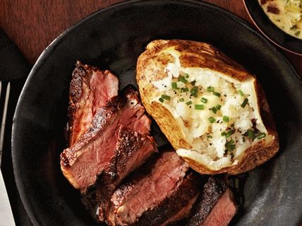 Photo of New York Cocoa Roasted Steak with Whiskey Sauce