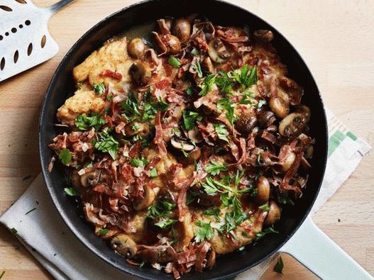 Dish Photography - Chicken Breasts in Marsala Sauce